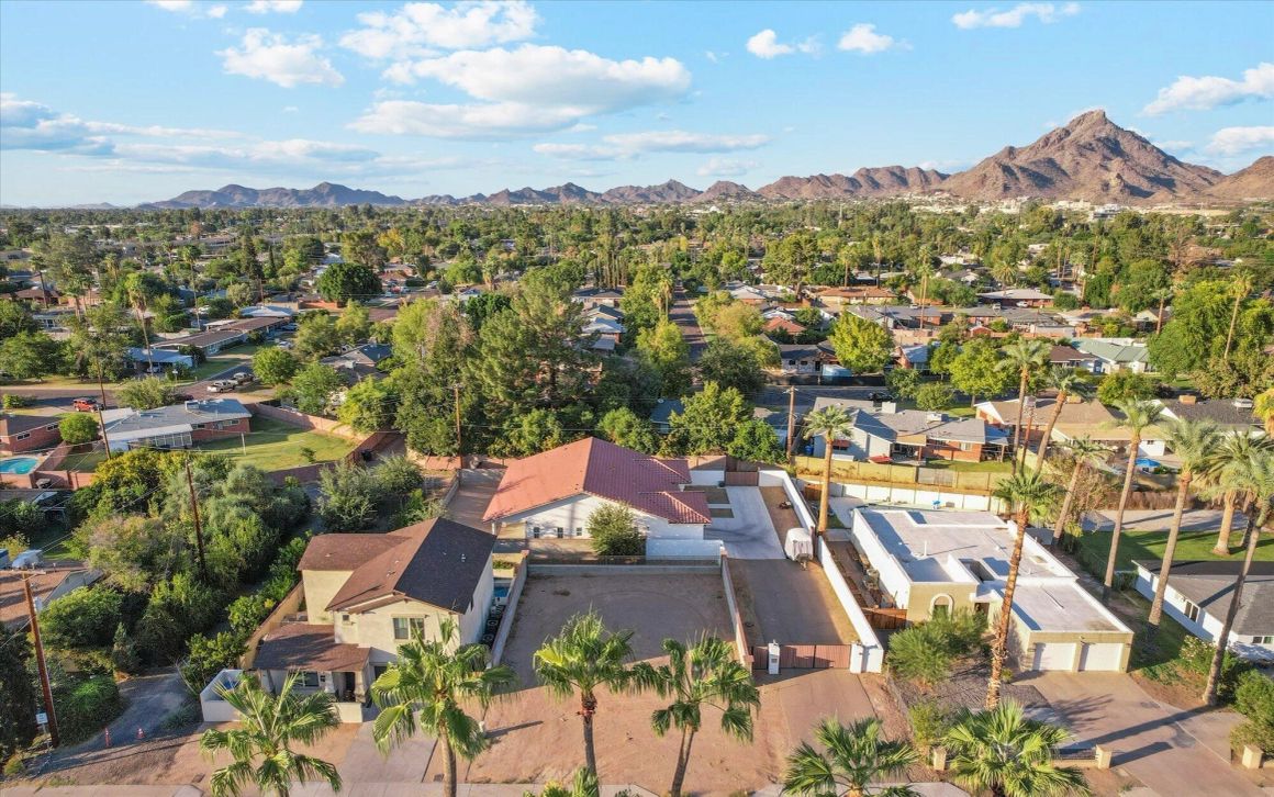 Property represented by Blondie Realtor: 1914 E Missouri Ave, Phoenix, AZ 85016